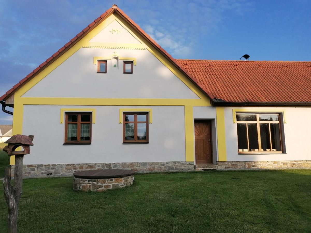 Apartman Na Statku Jílovice エクステリア 写真